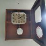 Старинные настенные часы с отключаемым четвертным боем, две мелодии на выбор