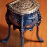 Старинная шкатулка для ювелирных украшений "Комод" в стиле Рококо