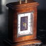 Немецкие настольные часы Linden с будильником середины 20 века в стиле "Ретро". Уникальный дизайн, отличный подарок по любому случаю.