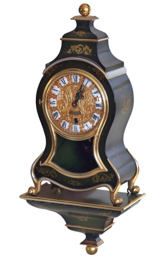 Немецкие винтажные настенные полочные часы в стиле Нёвшатель с боем