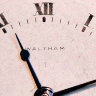 Старинные автомобильные часы "Waltham"