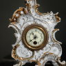 Антикварные настольные кабинетные часы "Старый Париж" в прекрасном рабочем состоянии. Эти антикварные часы подойдут в подарок женщине руководителю, отличный подарок партнеру, необычный бизнес сувенир