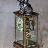 Ценный подарок на юбилей день рождения - антикварные французские часы в стеклянном корпусе украшенные кристаллами и посеребрённой фигурной композицией "Девочка с собакой" Антикварные Французские часы с боем AD.MOUGIN в шикарных кристаллах
