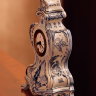 Антикварные Голландские настольные кабинетные часы с будильником, в корпусе из Делфтского фарфора - вид сбоку