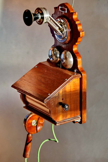 Редкий антикварный настенный телефон из Германии, музейный экспонат