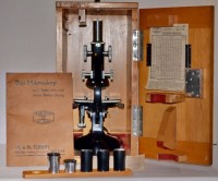 Старинный Немецкий микроскоп "W. & H. Seibert Wetzlar" в деревянном кофре